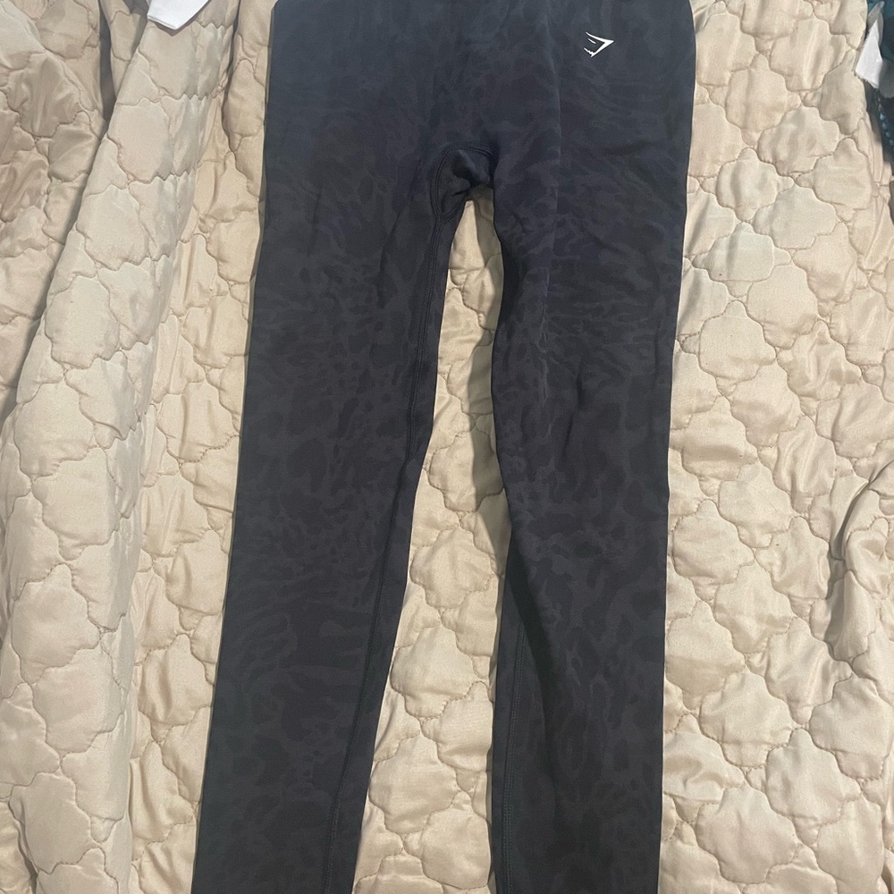 Women’s Black adapt Gymshark leggings
